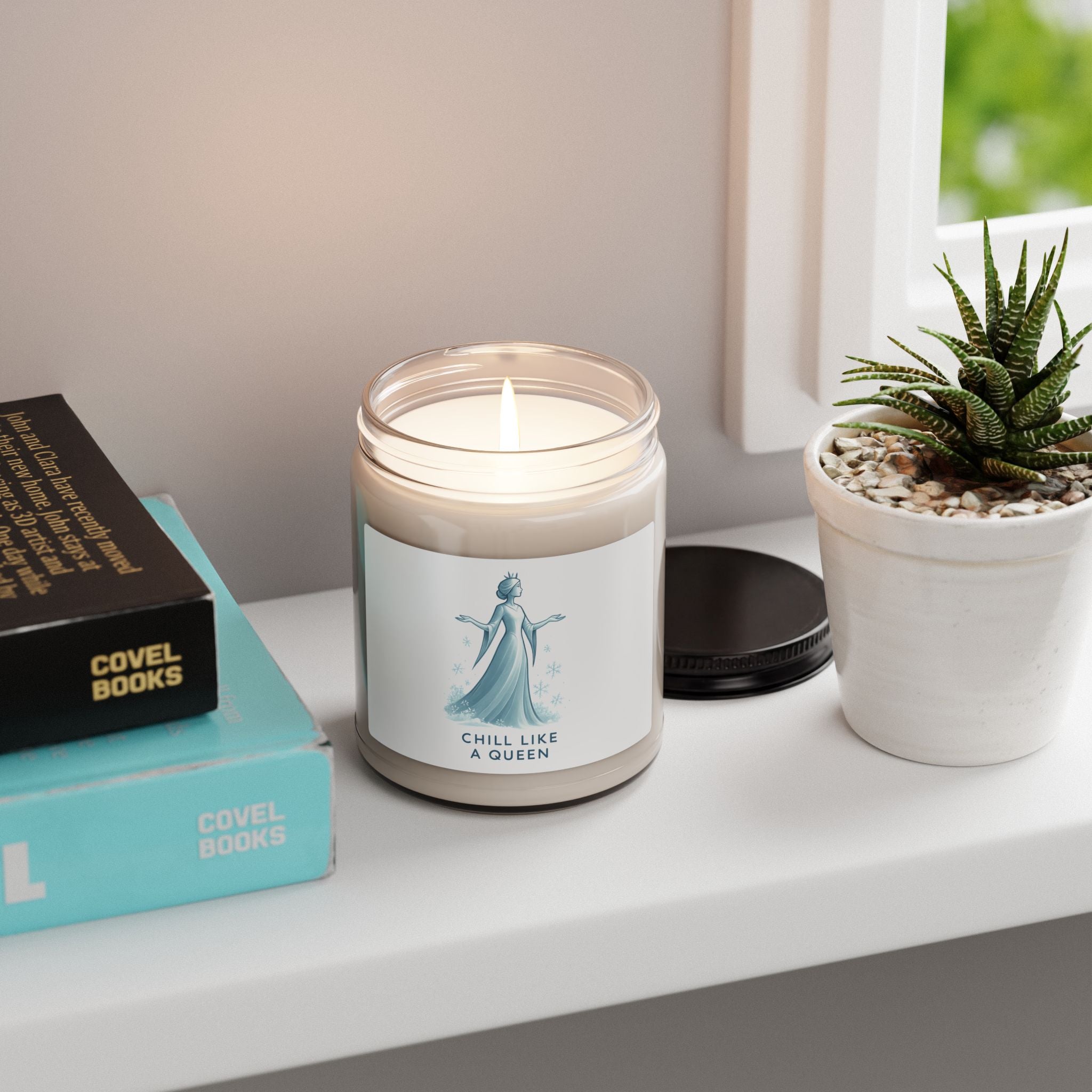 Chill Like a Queen Soy Candle — 9oz Scented Jar, Cool Winter Floral